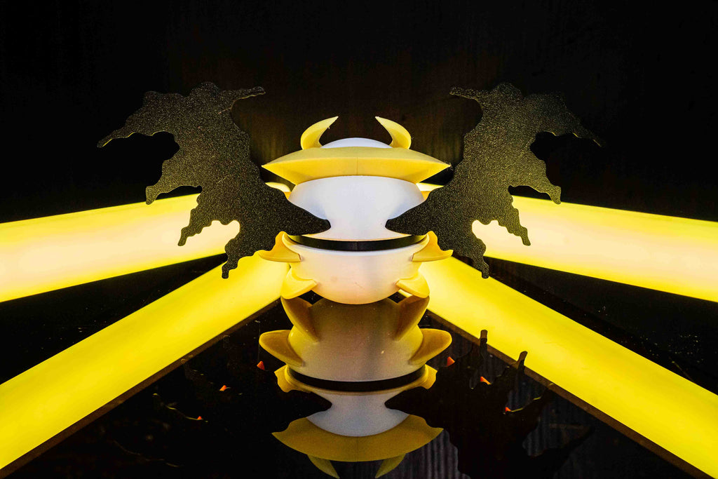 Giratina - Poke ball