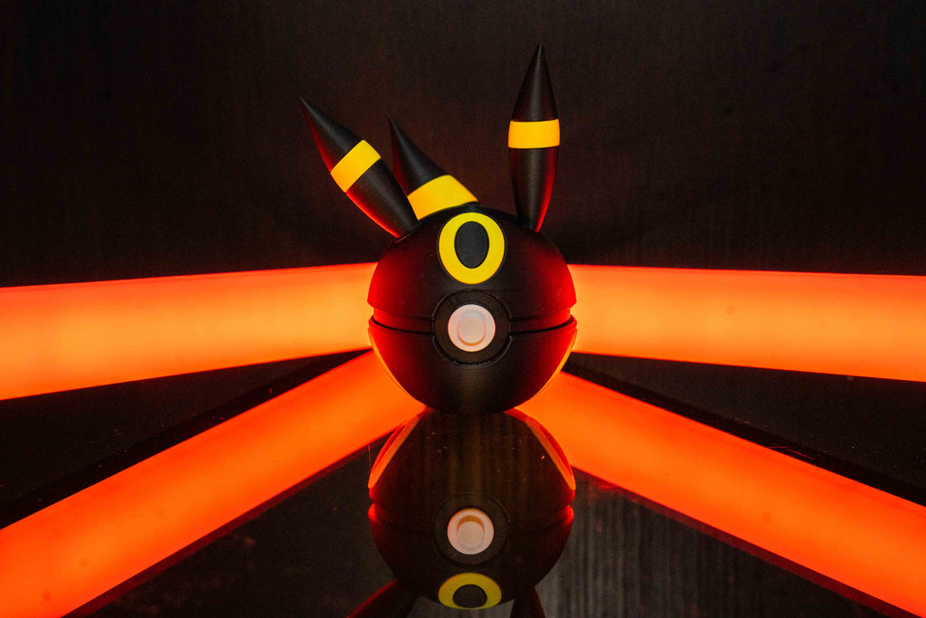 Umbreon - Poke ball